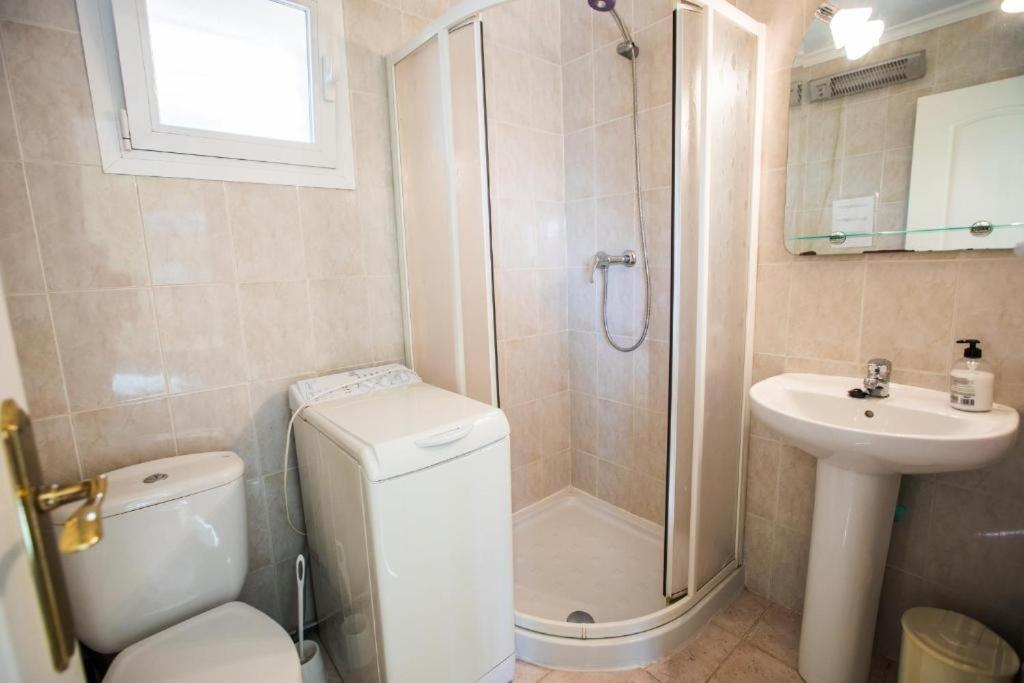 Apartamentos En La Villa Con El Territorio Comun En カルプ エクステリア 写真