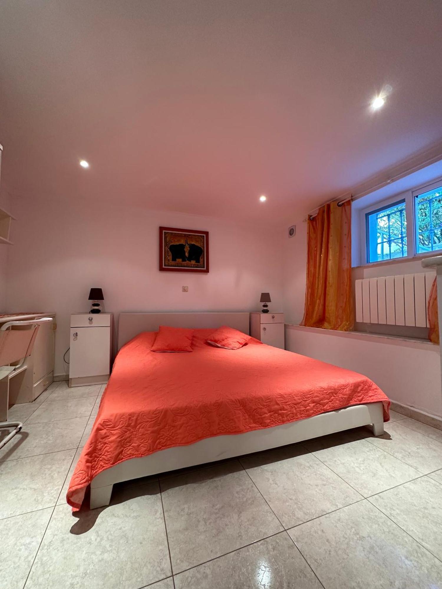 Apartamentos En La Villa Con El Territorio Comun En カルプ エクステリア 写真
